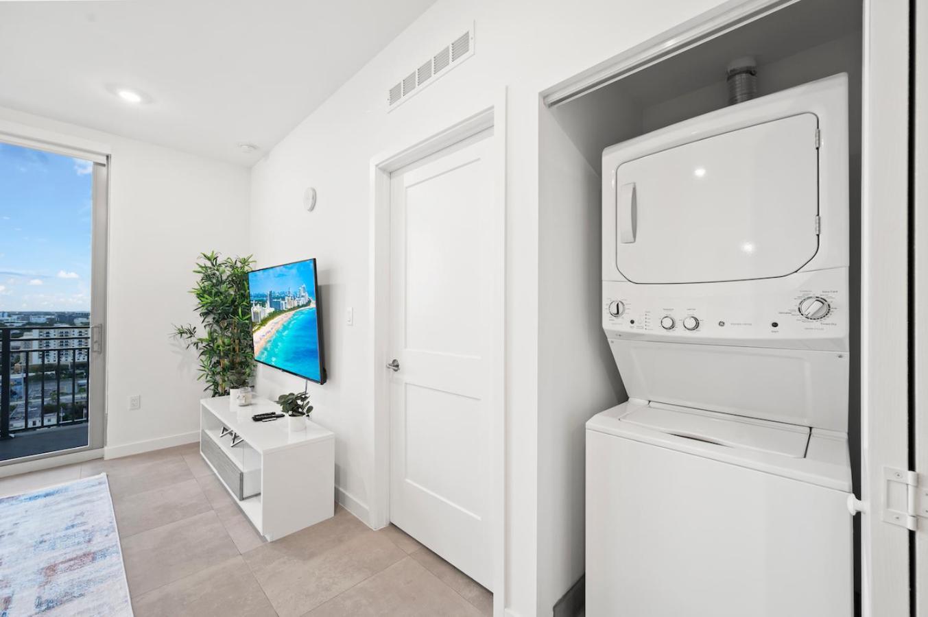 Beautiful Unit In Downtown Miami With Free Parking Exterior foto