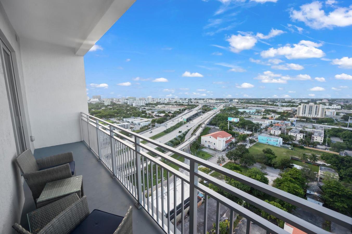 Beautiful Unit In Downtown Miami With Free Parking Exterior foto
